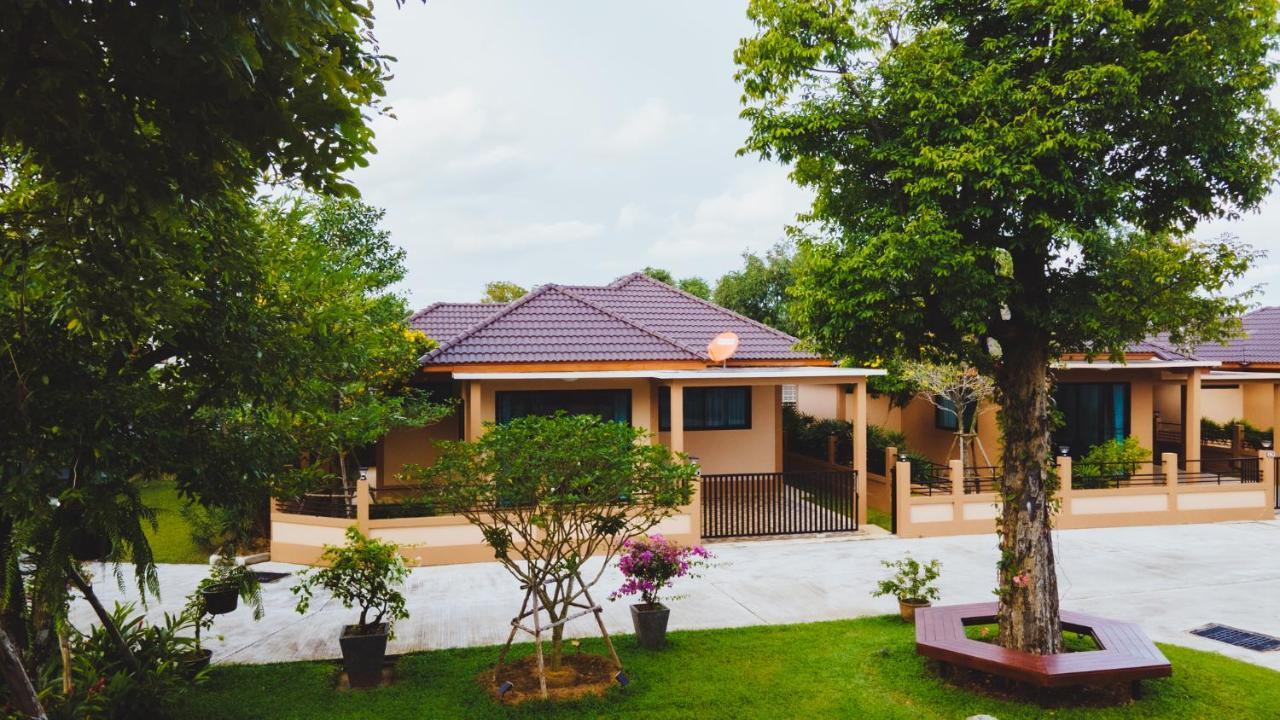 Baan Nern Khao Resort Pattaya Ban Huai Yai Buitenkant foto